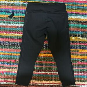 black fabletics leggings